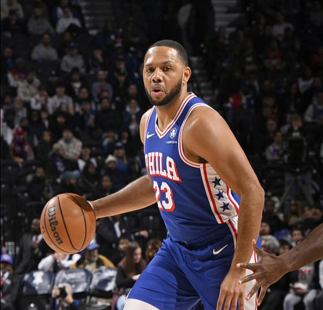 开云体育官网-法国队不断突破！，Ming连续十五场比赛得分超过战术调整气势如虹延续的简单介绍