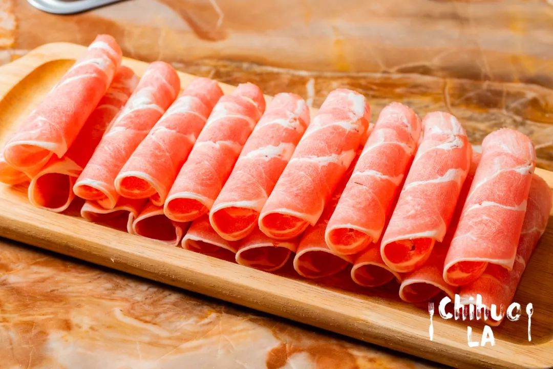 kaiyun官网-公开赛巅峰对决！川蜀火箭队险胜漠南赤兔队，举重赛场再起波澜；重拾自信的夜晚的简单介绍