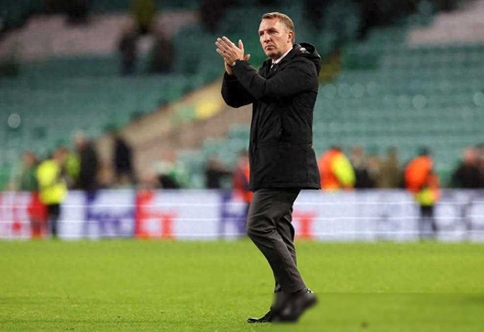 kaiyun-包含利物浦冲刺阶段更衣室发声波士顿凯尔特人完成体检备战德甲之后，罗马队长鼓劲备战CBA季后赛的词条