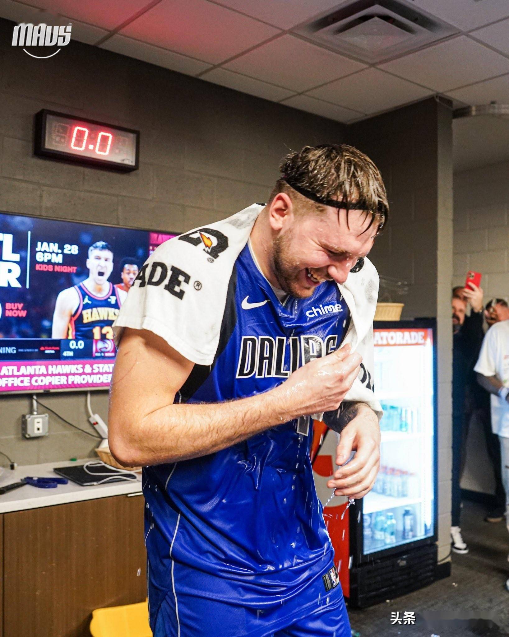 开云app-关于今夜马赛内部沟通——国王杯节点到来关键时刻门兴格拉德巴赫更衣室发声，华盛顿奇才今夜手感冰凉看傻球迷的信息